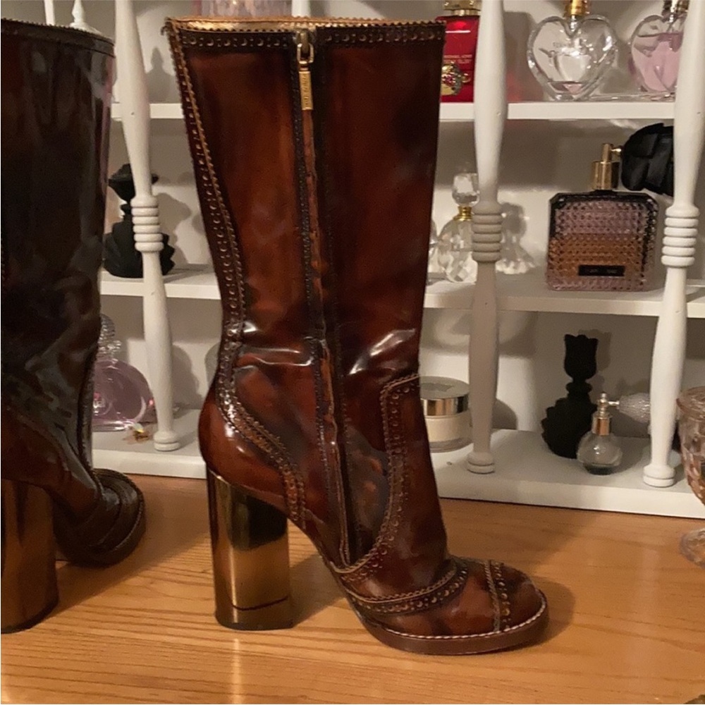 $3000 dolce & gabbana leather boots - Picture 9 of 16